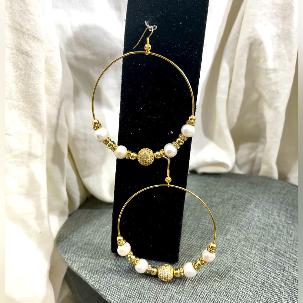 Three Inch Round Hoops Earrings W/ Fresh Water Pearls And Crystals☑️